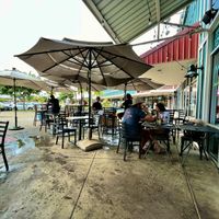 Outdoor seating  at Moku Roots in Kula