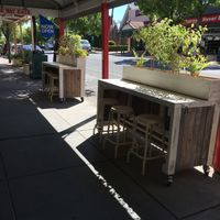 Outdoor seating at Barista Sista Beanery in Nurioopta