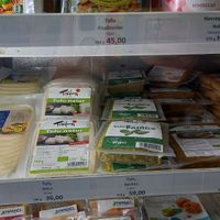 tofu at Gryningen Halsokost in Stockholm