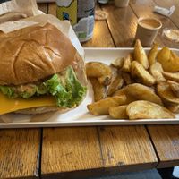Double smack burger with wedges   at Hank Cuisine Végétale - Rochechouart in Paris