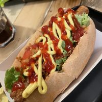   at Hank Cuisine Végétale - Rochechouart in Paris