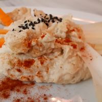 White bean homemade hummus with ginger, perfect to share as a starter! at Kinetic in Mataro