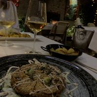 burger di fagioli rossi con mayo alla banana e guacamole  #Veganuary at La Corte in Ravenna