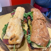 Vegan INDUSTRIA and vegan METRONIA  at Duecento Gradi in Rome