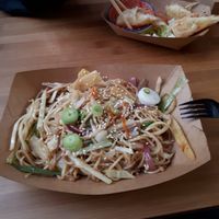 Classic stir fried noodles without Tempeh at Osha in Ljubljana