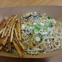 Stir fried noodles with tempeh at Osha in Ljubljana