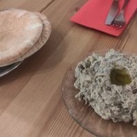 Baba ganoush casero at IAKNI in Barcelona