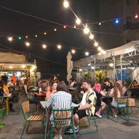 It's outdoors at Las Vegan's - Vegan Garden Trailer in Budapest