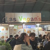 vibes  at Las Vegan's - Vegan Garden Trailer in Budapest