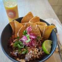 Netflix & chili + tropic smoothie at Mahalo  - Odengatan in Stockholm