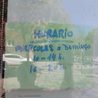 Opening hours so as mid-Aprin 2023 at Dolce & Vegana in Madrid