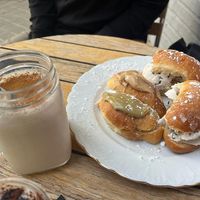 Horchata y Fartons at Dolce & Vegana in Madrid