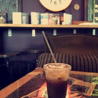 great espresso drinks w soy, almond or coconut milk at Babb's Coffee House in Jamestown