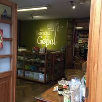 Shop at Donde Gopal in Quito