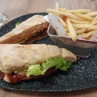 Chapata de milanesa vegana at Zona Veggie in Toluca