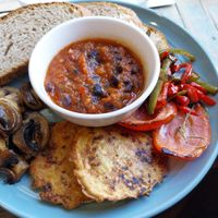 Vegetarian breakfast without eggs at Wake Up Cafe in Punta Arenas