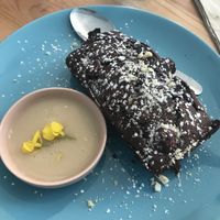 Brownie with creme anglaise at Itsy Bitsy in Lille