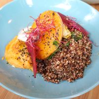 Quinoa with butternut purée at Itsy Bitsy in Lille