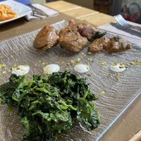 Arrosto di seitan con spinaci 🔝   at Life Bistrot in Volterra