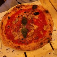 my boyfriend's vegan champignon Marinara at Mister Pizza - Via Pietrapiana in Florence