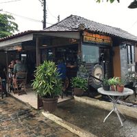 Cozy wood house on the beach at Atelie Cafeteria in Rio De Janeiro
