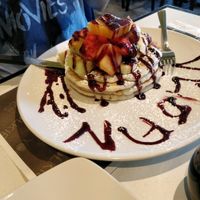 pancakes at Yoolkies in Dollard-des-ormeaux