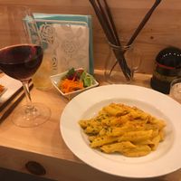 Gluten free vegan cashew cheese pasta at Gluten Free 61 in Tokyo