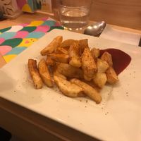 Fresh made paprika fries at Gluten Free 61 in Tokyo