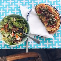 Salad and bruschetta with sweet potato hummus at Café Luna in Odeceixe