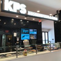 Vegan pizza in Wheaton Mall at Kustom Pizza & Subs in Wheaton