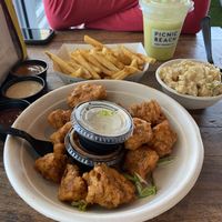 Cauliflower wings, potato salad, fresh juice at Picnic Beach in Gulf Shores
