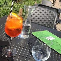 The ”duck” was shy… ok ok… I was hungry, I ate it without taking a picture 🙈 as for macaroons… I couldn’t share them with anybody 😁  at Manna 68 in Gdansk