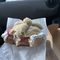 Ya comenzaron a vender pan de muerto! Y está delicioso, tienen 3 sabores: clásico, con fresas y crema y biscoff y crema, y los 3 están deliciosos, no son nada empalagosos.  at La Postreria in Cancun