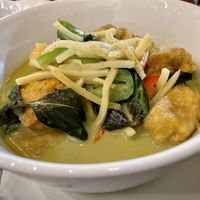 Vegan green curry with tofu  #Veganuary at Kittiwat Thai Kitchen in Frederick