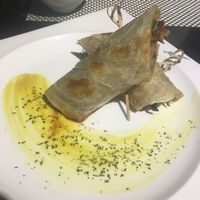 Veggie roll  at Meimen FángKōngDòng 梅門防空洞 in Taipei