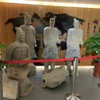 Display at Meimen FángKōngDòng 梅門防空洞 in Taipei