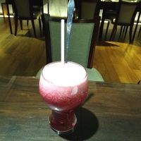 水果汁 at Meimen FángKōngDòng 梅門防空洞 in Taipei