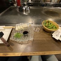 Tofu and edamame appetizers. VEGAN at Kamehameha - かめはめは in Kyoto