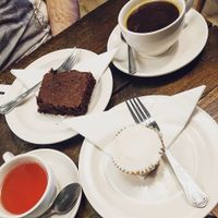 Vegan lemon cupcake & vegan brownie at 60 Degrees in Bromsgrove