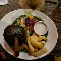Crunchy jackfruit burger at Swasti Beloved Cafe in Ubud