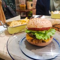 Hamburguesa at Melemele Burguer in Zarautz