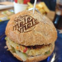  at Melemele Burguer in Zarautz