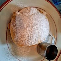 Vegan Intermediate Pancakes w/ Vegan Bacon & Maple Butter at Nowhere Man in Brighton