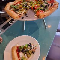 Vegan pizza with additional jalapeño at Mellow Mushroom - International Dr in Orlando
