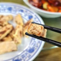 Vegan sweet and sour - close-up of meat imitation at Taehwawon 태화원 in Incheon