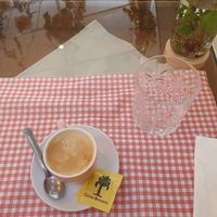 Oat milk macchiato at Centro Botanico in Milan