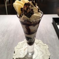 Mocha banana parfait at Wired Bonbon in Tokyo
