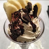 Mocha banana parfait at Wired Bonbon in Tokyo