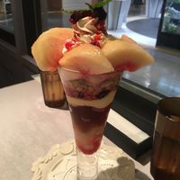 Peach parfait at Wired Bonbon in Tokyo