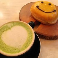 Oat milk matcha latte and vegan smile donut at The Little Bakery in Tokyo